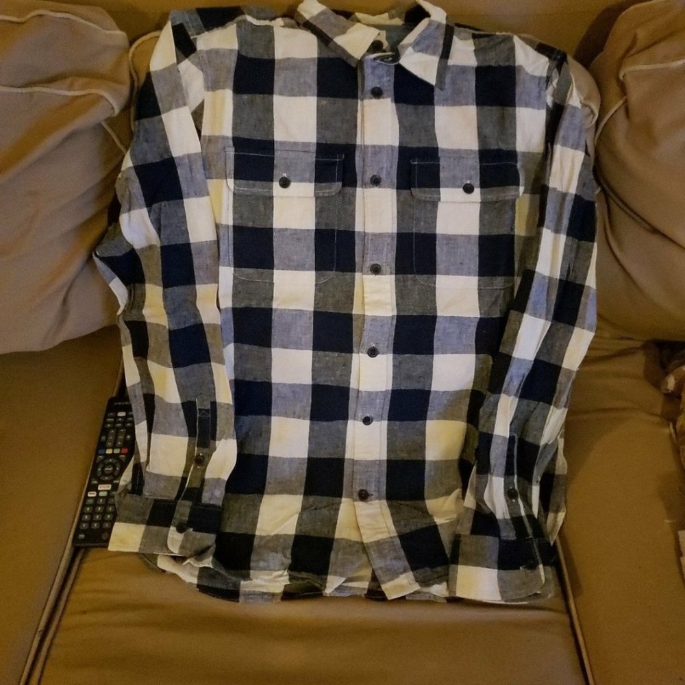 Men's shirt